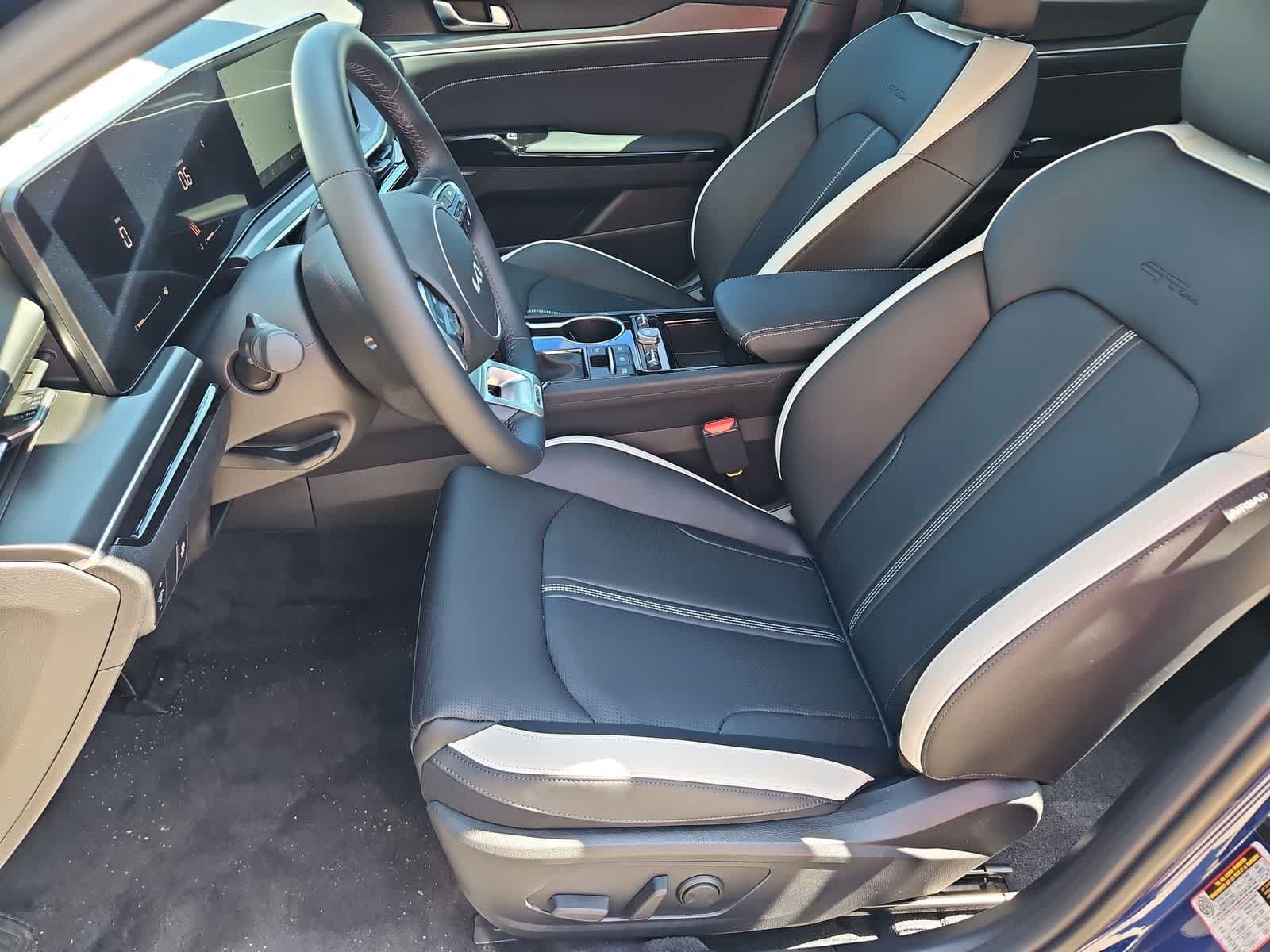 New 2026 Kia K5 GT-Line w/ GT-Line Premium Package FWD image 16