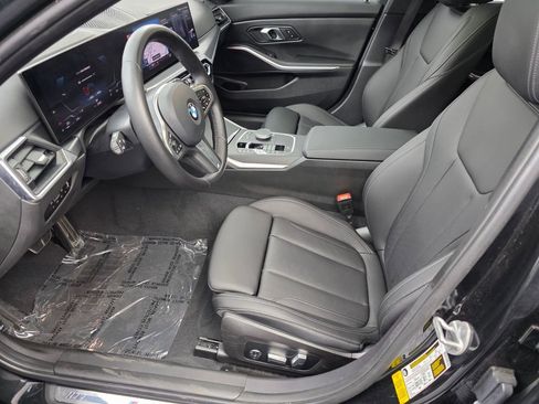 Used 2024 BMW 330i Sedan w/ M Sport Package RWD image 9
