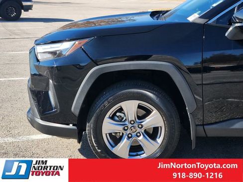 Used 2023 Toyota RAV4 XLE image 9