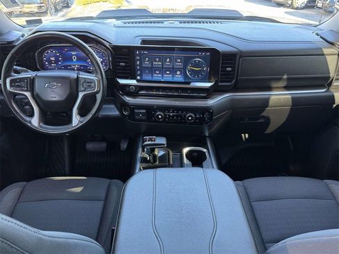 Used 2023 Chevrolet Silverado 1500 LT Trail Boss image 3