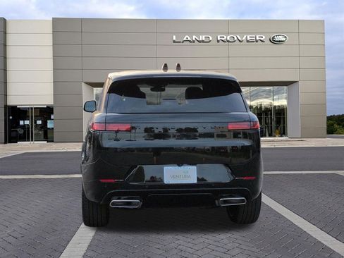 New 2026 Land Rover Range Rover Sport Dynamic SE image 6