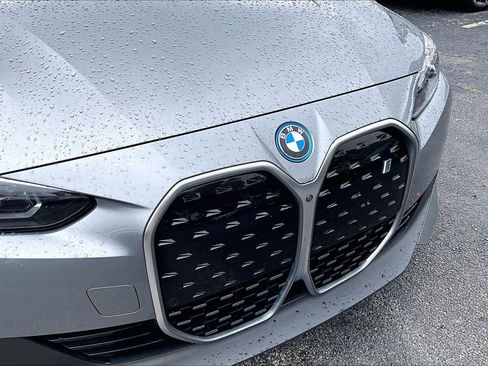 Certified 2023 BMW i4 eDrive35 w/ Premium Package RWD image 29