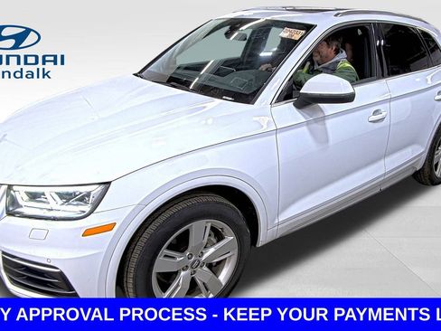 Used 2019 Audi Q5 2.0T Premium Plus w/ Premium Plus Package image 1