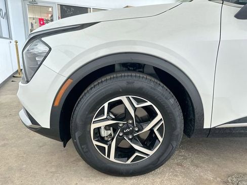 Certified 2023 Kia Sportage LX FWD image 20