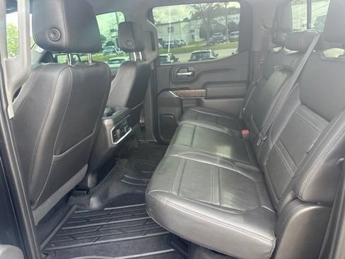 Used 2019 GMC Sierra 1500 Denali w/ Denali Ultimate Package AWD/4WD image 4