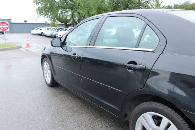 Used 2006 Ford Fusion SEL FWD image 41