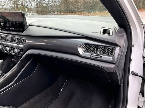 Used 2023 Acura Integra A-Spec image 24