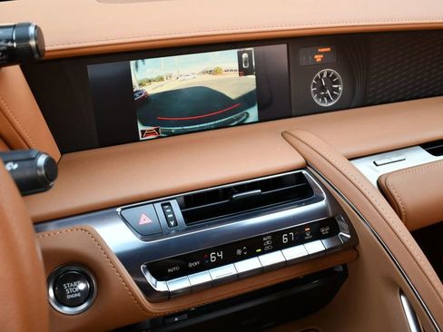 Used 2022 Lexus LC 500 Convertible image 67