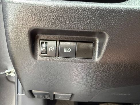 Certified 2021 Toyota RAV4 LE w/ Carpet Mat Package (TMS) AWD/4WD image 22