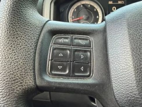 Used 2017 RAM 1500 Express AWD/4WD image 17
