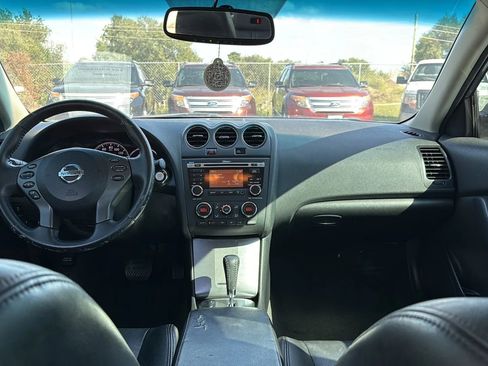 Used 2012 Nissan Altima 3.5 SR w/ Sport Pkg image 15