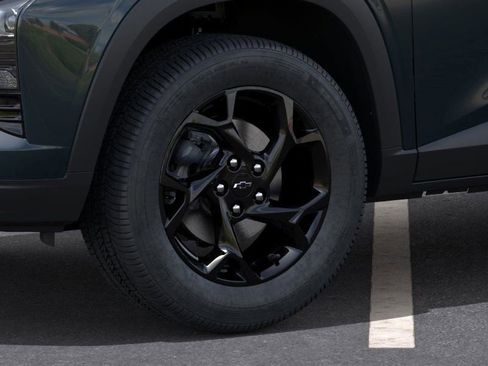 New 2026 Chevrolet Trax LT w/ Midnight Edition image 9