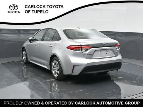 Used 2025 Toyota Corolla LE image 9