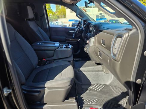 Used 2022 Chevrolet Silverado 1500 RST image 16