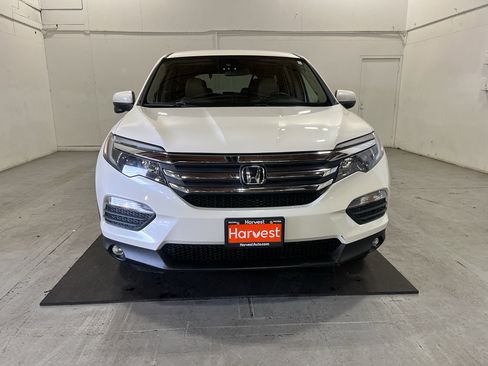 Used 2016 Honda Pilot EX image 2