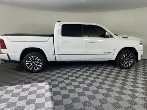 Used 2025 RAM 1500 Limited AWD/4WD image 6