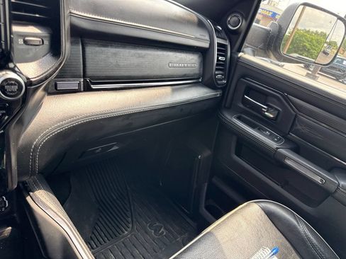 Used 2022 RAM 2500 Limited AWD/4WD image 12