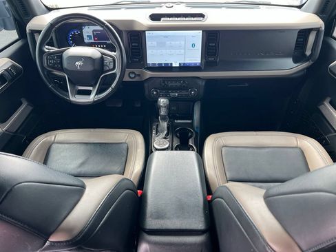 Used 2021 Ford Bronco Wildtrak AWD/4WD image 14