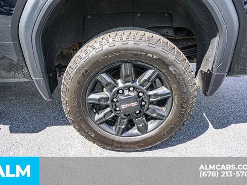 Used 2024 GMC Sierra 2500 AT4 w/ Technology Package AWD/4WD image 16