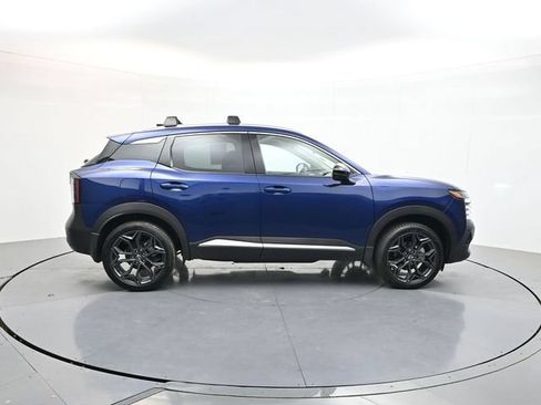 Used 2026 Nissan Kicks SR w/ SR Premium Package AWD/4WD image 8