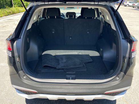 Used 2025 Kia Sportage LX FWD image 30