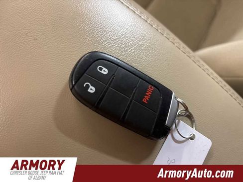 Used 2021 Dodge Durango SXT w/ 3rd Row Seating Group image 21