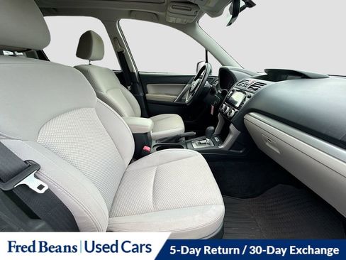 Used 2017 Subaru Forester 2.5i Premium image 28