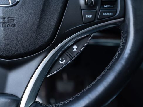 Certified 2018 Acura MDX SH-AWD w/ Technology Package image 24