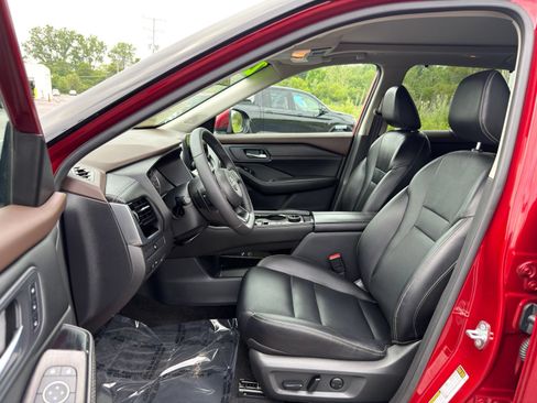 Used 2023 Nissan Rogue SL w/ SL Premium Package AWD/4WD image 11