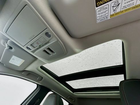 New 2026 Nissan Kicks SR w/ SR Premium Package image 15