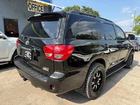 Used 2013 Toyota Sequoia SR5 w/ Premium Pkg RWD image 9
