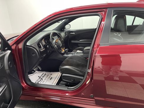 Used 2022 Dodge Charger GT w/ Plus Group RWD image 9