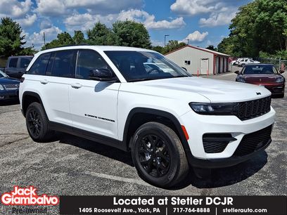 Used 2024 Jeep Grand Cherokee Altitude