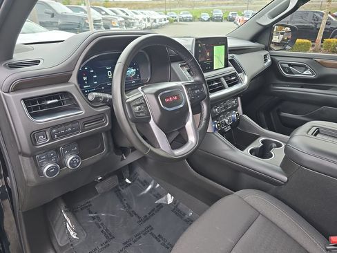 Certified 2024 GMC Yukon XL SLE AWD/4WD image 11