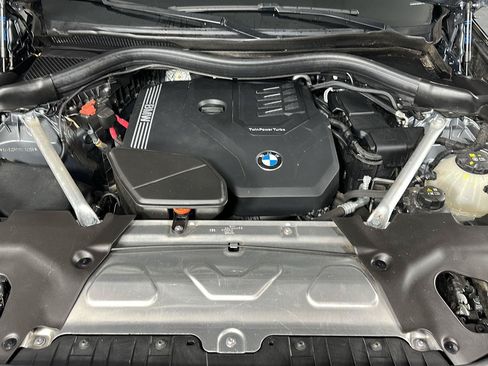 Used 2024 BMW X3 xDrive30i w/ Premium Package AWD/4WD image 5