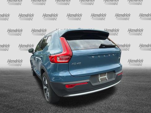 Used 2025 Volvo XC40 B5 Core AWD/4WD image 11