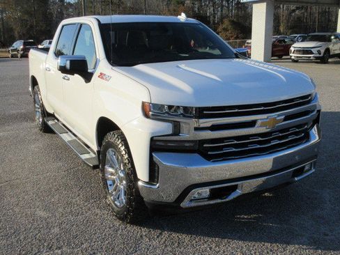 Used 2022 Chevrolet Silverado 1500 LTZ image 4