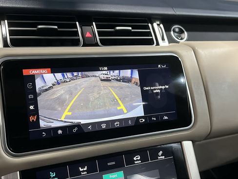 Used 2019 Land Rover Range Rover Supercharged AWD/4WD image 16