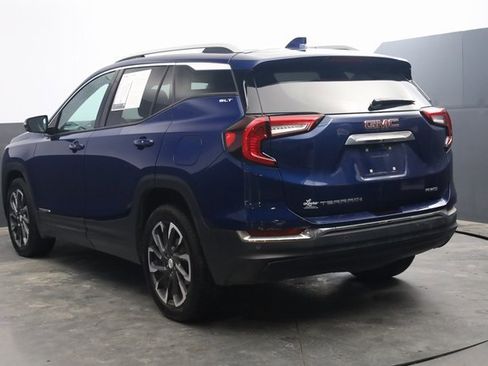 Used 2022 GMC Terrain SLT w/ Infotainment Package II image 6