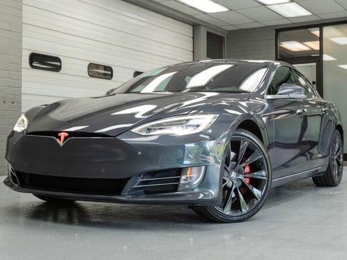 Used 2019 Tesla Model S P100D AWD/4WD image 2