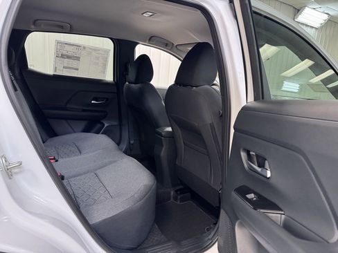 Certified 2025 Nissan Kicks SV image 20