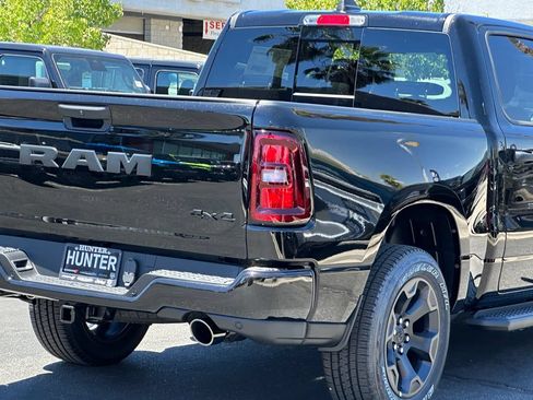 New 2026 RAM 1500 Express AWD/4WD image 8