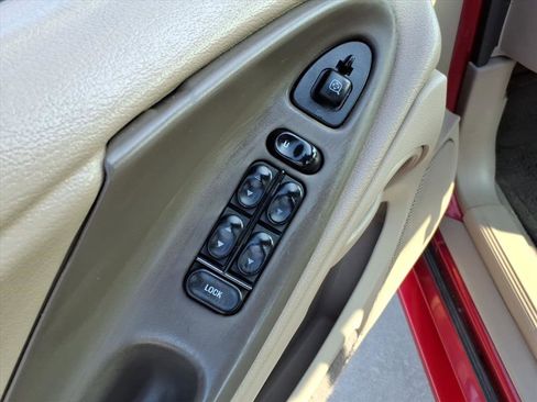 Used 2002 Ford Mustang GT image 18