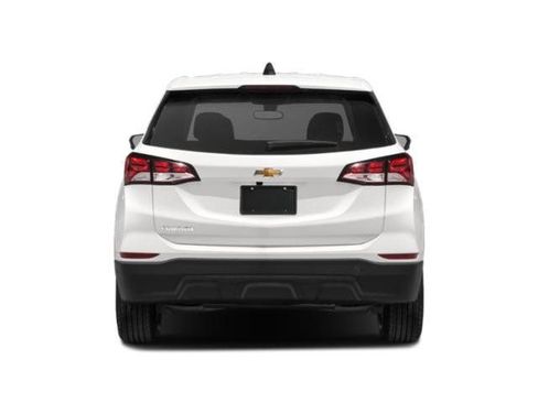 Used 2024 Chevrolet Equinox RS FWD image 9