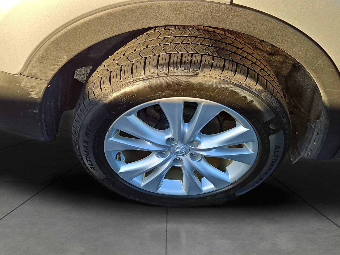 Used 2014 Toyota RAV4 Limited AWD/4WD image 10
