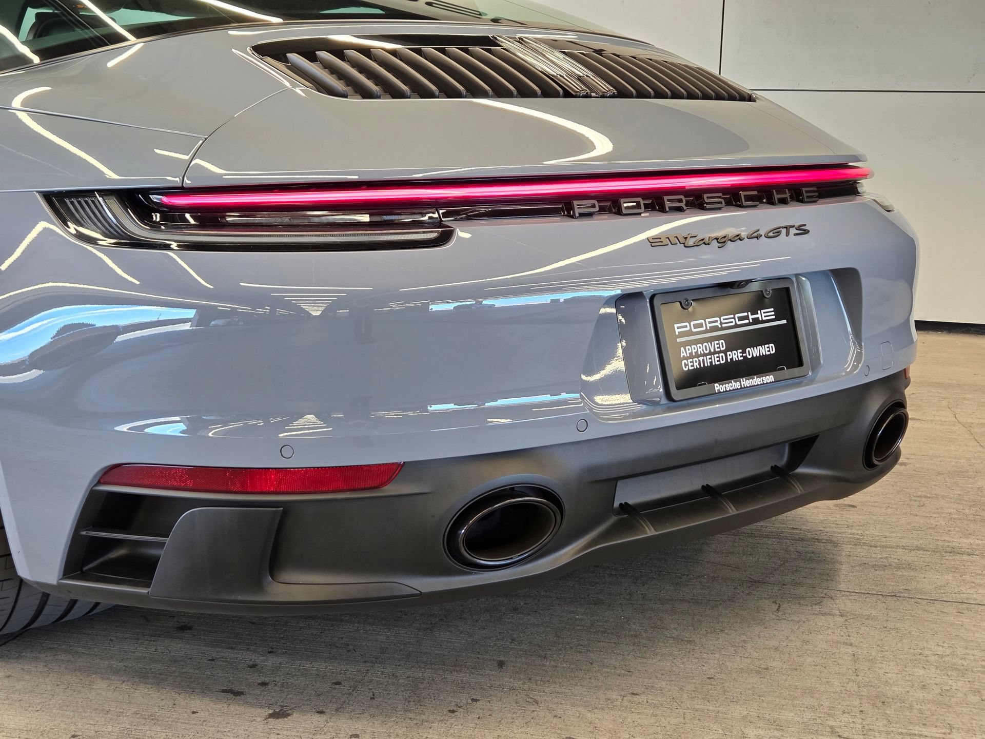 Certified 2024 Porsche 911 Targa 4 GTS AWD/4WD image 8