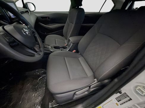 Used 2024 Toyota Corolla LE FWD image 11