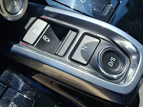 Used 2023 Acura MDX SH-AWD w/ Technology Package image 16