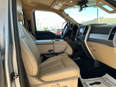 Used 2021 Ford F350 Lariat w/ Lariat Ultimate Package AWD/4WD image 19