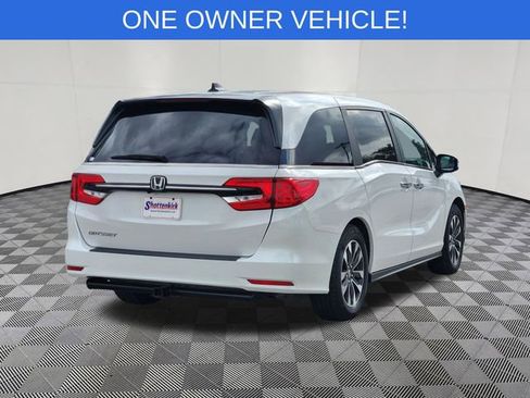 Used 2024 Honda Odyssey EX-L image 3